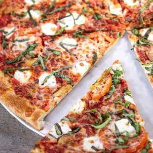 Not Yo' Momma's Margherita Signature Pizza