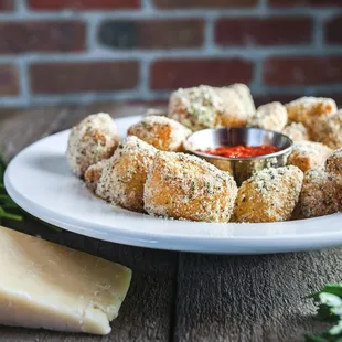 Polo Grounds Parm Bites