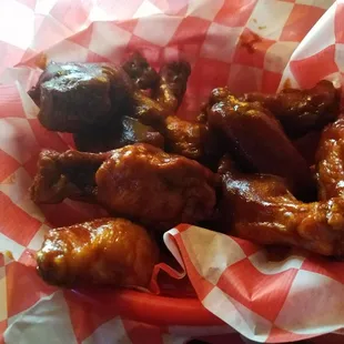 food, chicken wings, bbq chicken, poultry, chicken wings and fried chicken, fried chicken wings, chicken, bbq wings, fried chicken