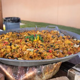 This picture does not show how huge the pan really is in real life, or how yummy it is.