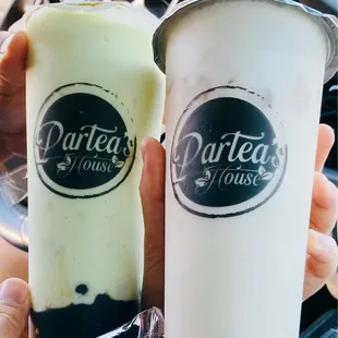 Avocado Smoothie  Hojicha Milk Tea