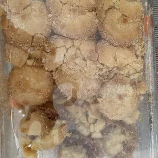 Cookies are sawdust instead of COOKIES!