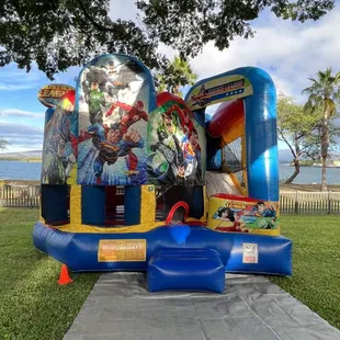 Justice League 5-in-1 Bounce and Slide Combo