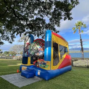 Justice League 5-in-1 Bounce and Slide Combo