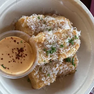 Fried Mac &amp; Cheese Bites