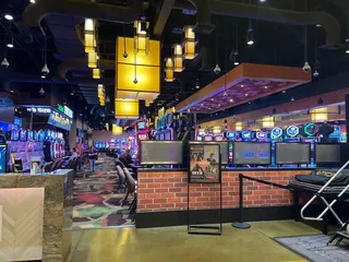 Kansas Crossing Casino + Hotel