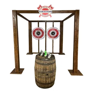 Safe Axe throwing Station