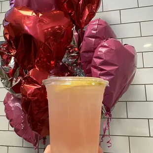 After 30 days, I am still very impressed with these balloons