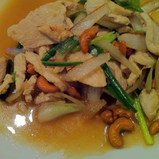 Cashew Chicken