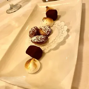 Treats to nibble on after dinner.