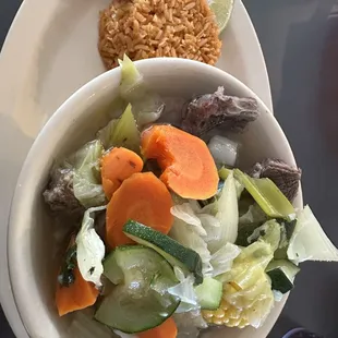 Caldo de Res