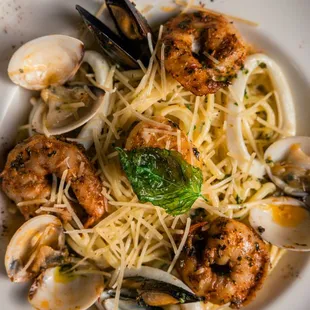 Seafood Linguine