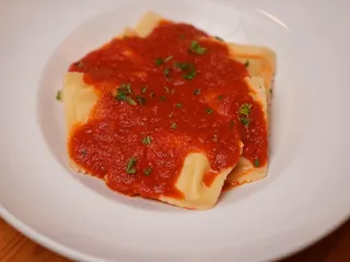 Sal's Famous Pizzeria