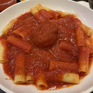 Small Rigatoni with a meatball