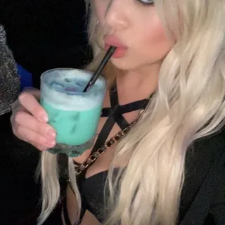 Caroline W.