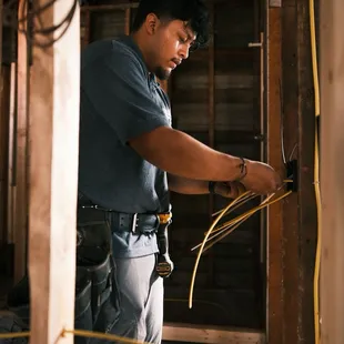 Charlie working on new electrical wiring!

405-288-1712