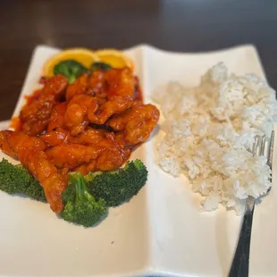 Orange Peel Chicken Lunch Special