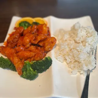 Orange Peel Chicken Lunch Special