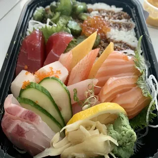 Chirashi Platter Lunch
