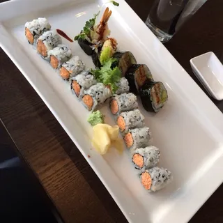 Spicy Scallop Roll