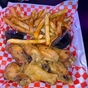 Garlic parmesan chicken with fries