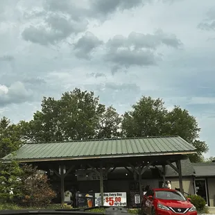 Outside view of Passtime Fish House