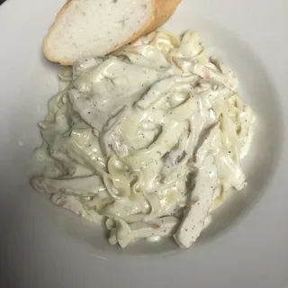 Fettuccine Alfredo