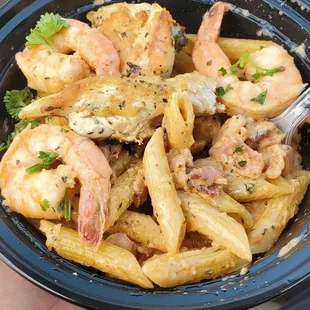 I ordered the penne with vodka sauce, with both proteins! The herbs and sear on the chicken was perfect alongside the rich vodka sauce!