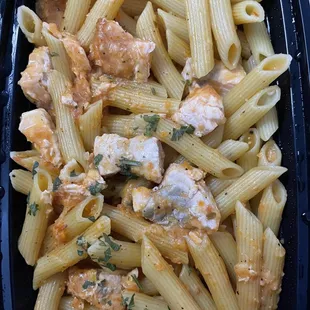 Penne Alla Vodka + salmon