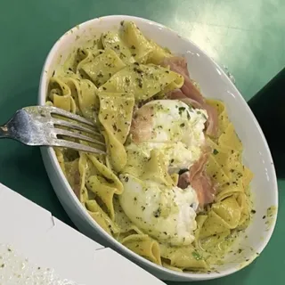 Papparadelle Pesto Burrata