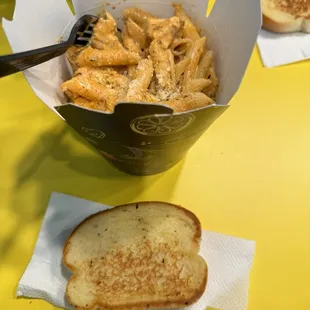 Cajun chicken pasta