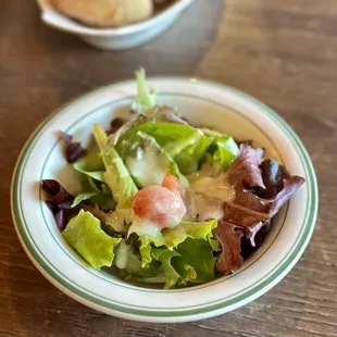 Salad that comes with all pastas