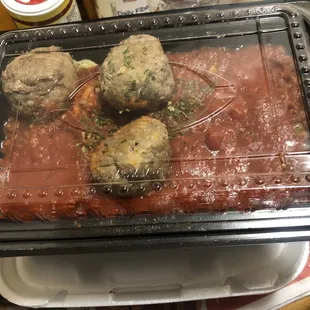 Spaghetti with meatballs