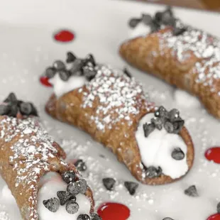 Cannoli