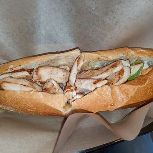 Grilled chicken sub w LTM