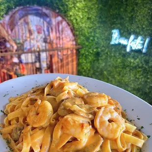 Fettuccini Pink Sauce Shrimp Sausage