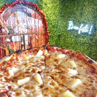 How to start a war, Italian style