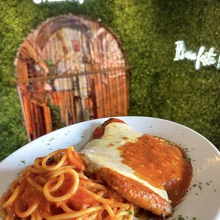 Chicken parm with spaghetti!