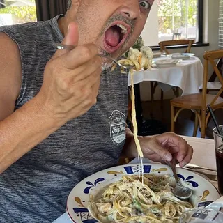 Fettuccini Alfredo