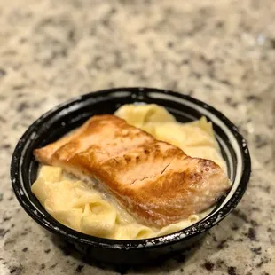 Pappardelle Alfredo Pasta Dinner w/ Salmon