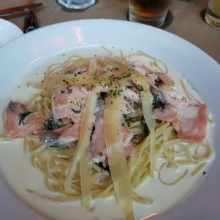 Salmon with linguini a awesomeness meal