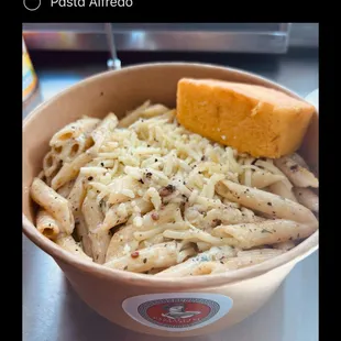 Pasta alfredo