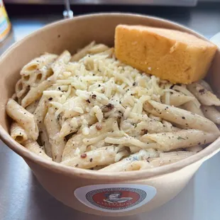 Penne pasta with creamy alfredo sauce, add chicken, pulled pork or ribs or enjoy as a vegetarian meal, cooked to order just for you.