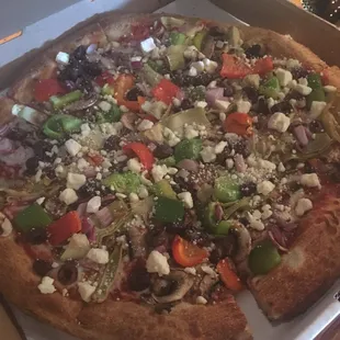 Mediterranean Pizza