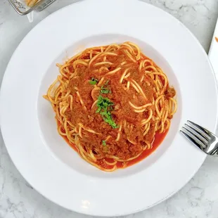 a plate of spaghetti