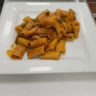 a plate of pasta