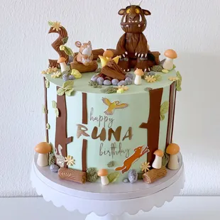 Gruffalo cake