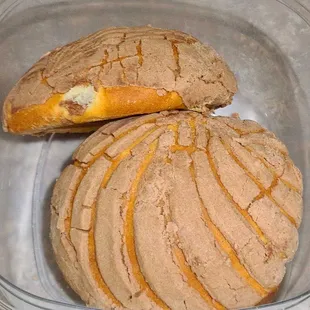 Conchas - Love these things.