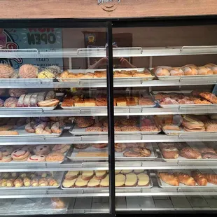 Full bakery rack