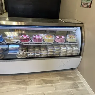 Delicious cakes for ALL occasions